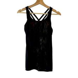 Lululemon mesh back racerback tank top built in shelf bra women's size small